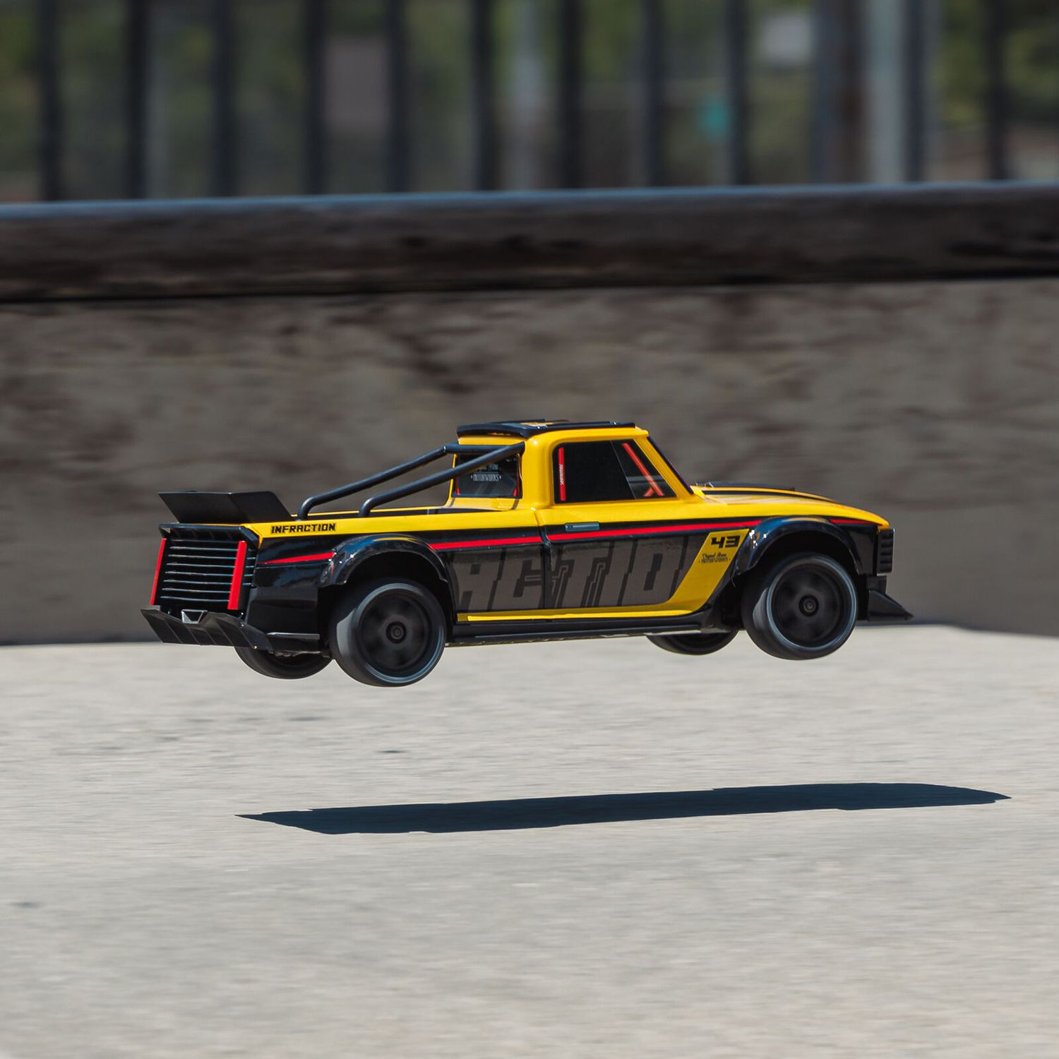 1/12 INFRACTION GROM 3S 4X4 RTR Brushless All-Road Street Bash (Battery &amp; Charger Included), Yellow/Black
