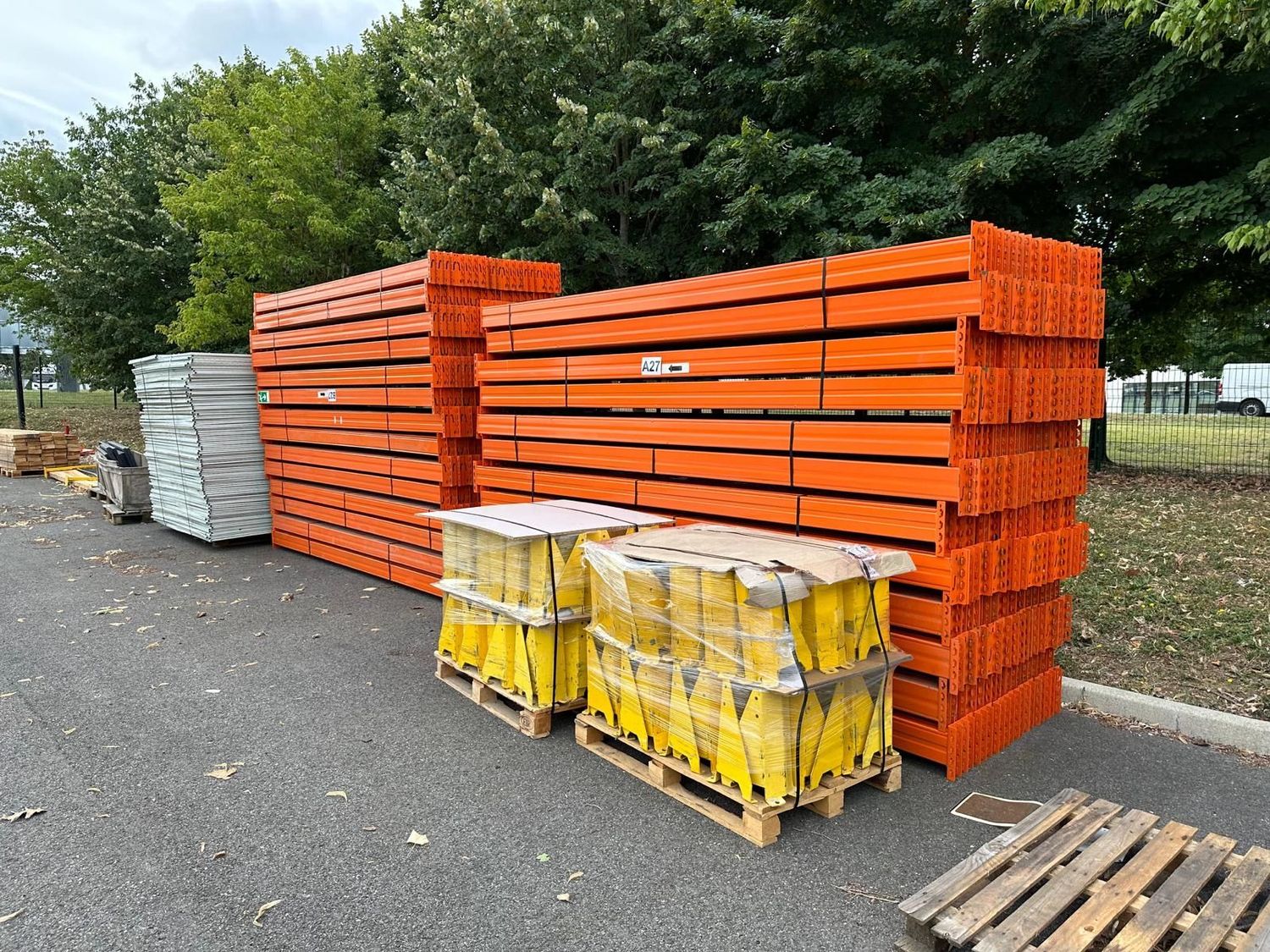 LOT DE LISSES ET DE SABOTS DE PROTECTION