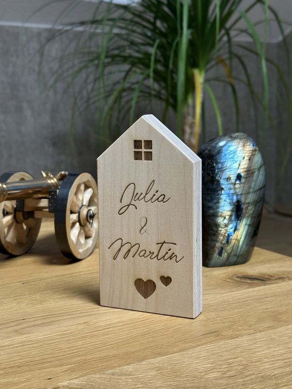 Deko Haus Blockhaus aus Holz mit Wunschgravur