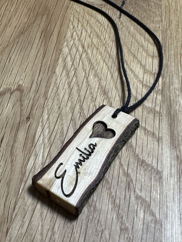 Design Anhänger Echtholz Kette UNIKAT Gravur inklusive