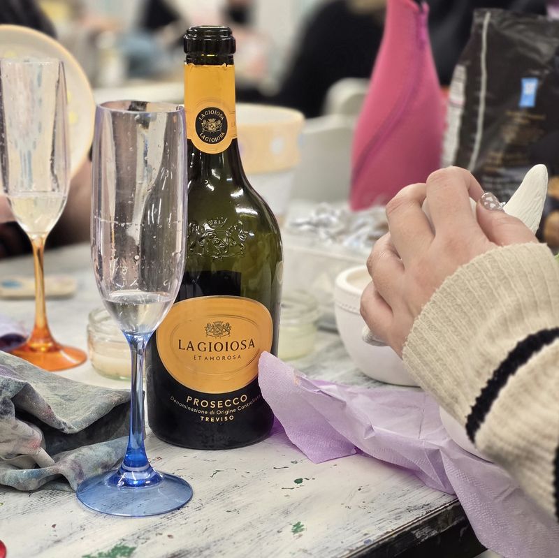 Sip and Paint Evenings at Iris &amp; Dora