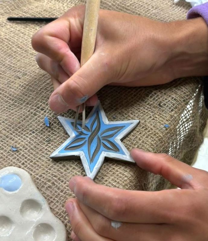 Handcraft Your Own Christmas Decorations - Monday 17th November 6-8pm