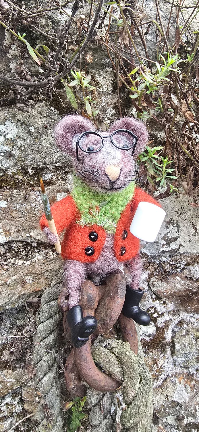 Make a Needle Felted Mouse: From Wool to Whiskers