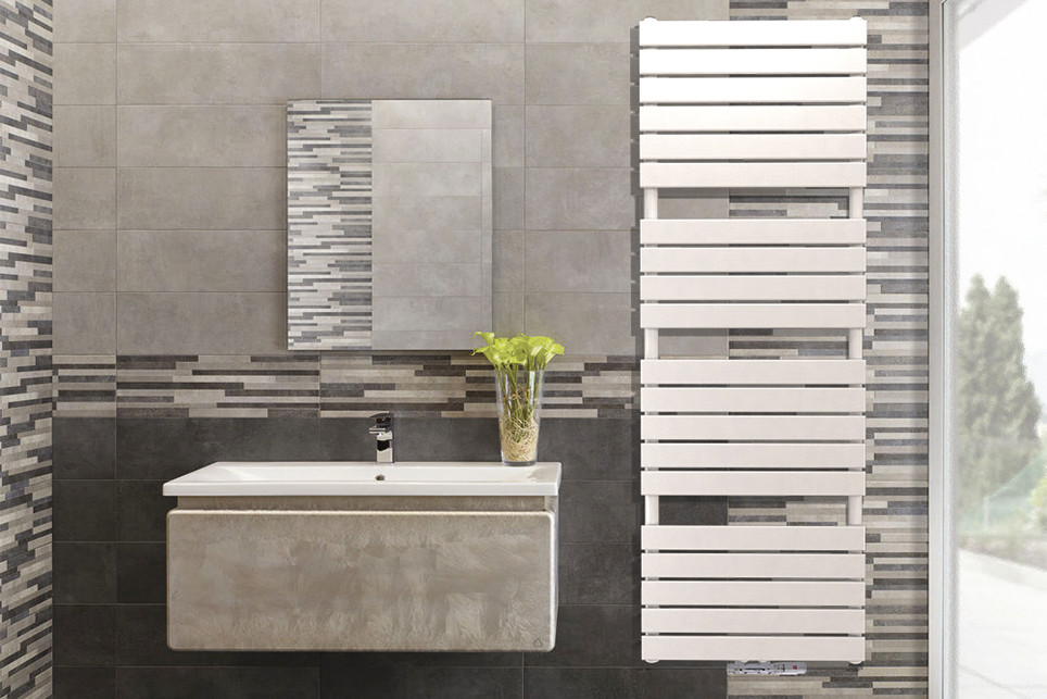 SECHE SERVIETTE FARKO SOLO DESIGN 1200X600MM BLANC