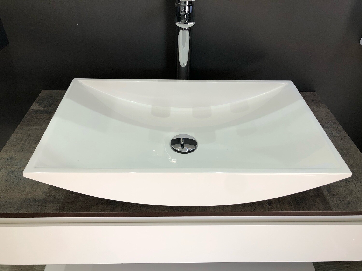 VASQUE FIONA 60 X 35.5 CM