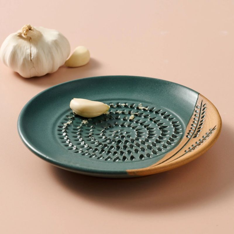Ceramic Garlic Grater - Teal Wheat