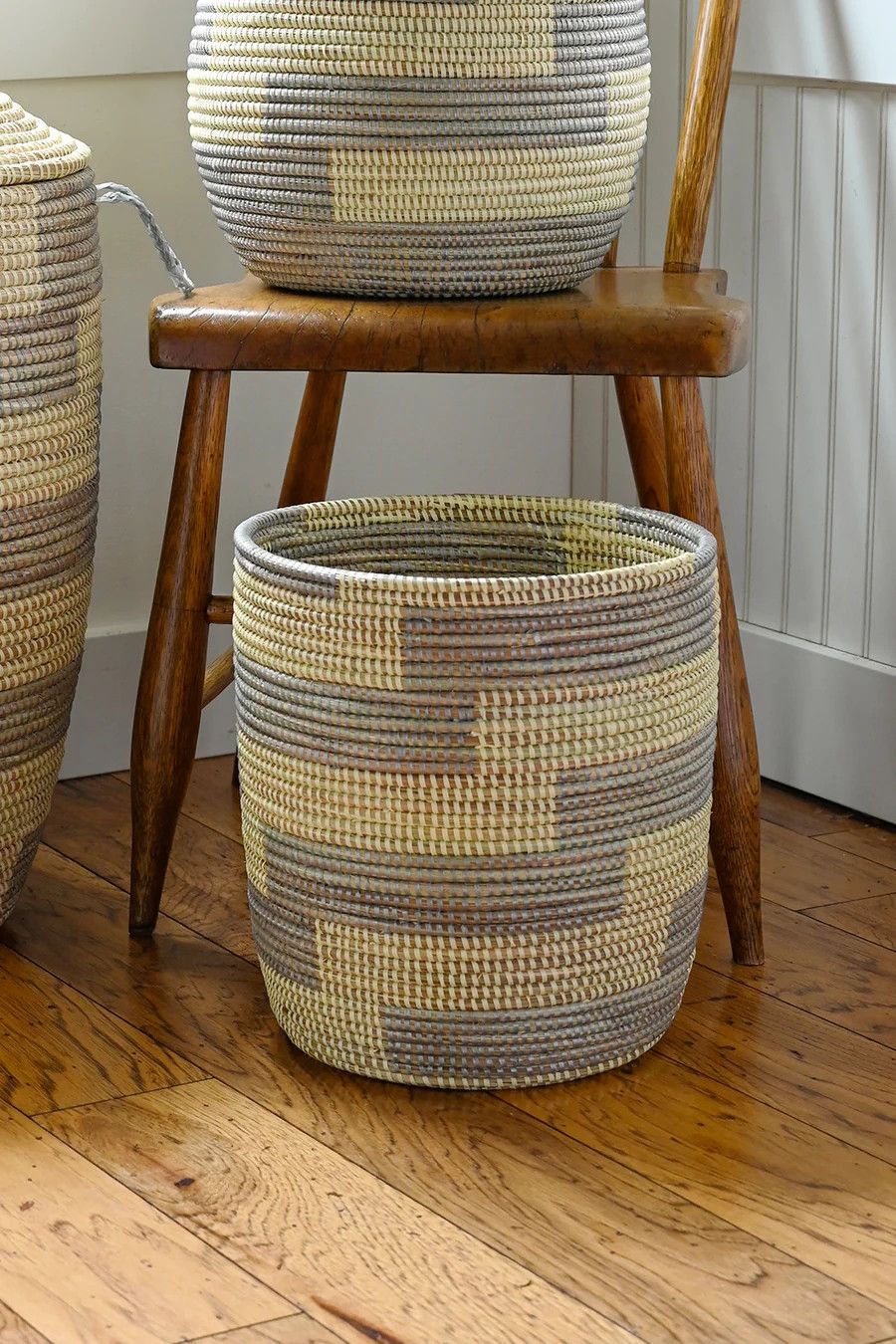 Basket Bin Silver &amp; Cream Stairstep