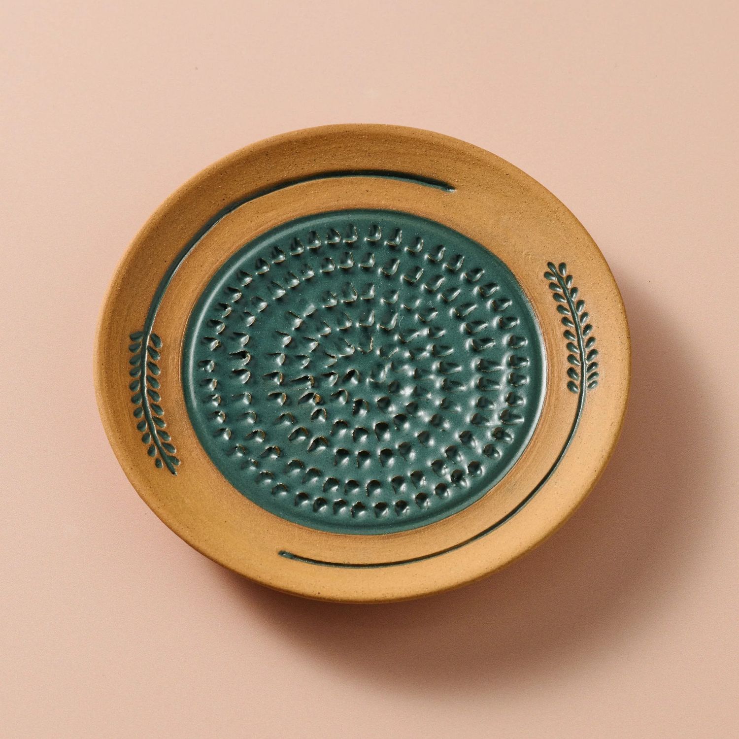 Ceramic Garlic Grater - Circling Wheat