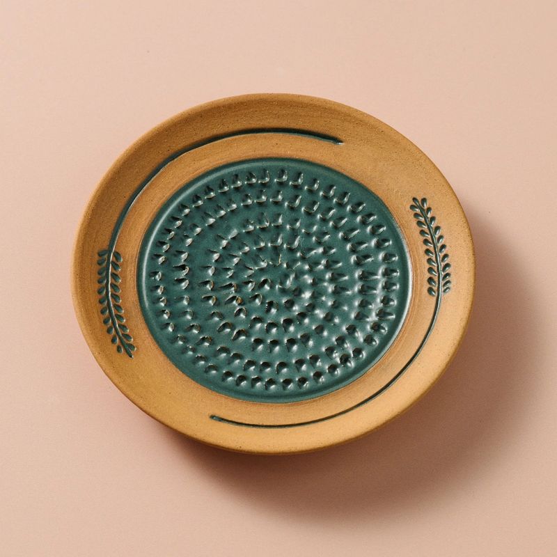 Ceramic Garlic Grater - Circling Wheat