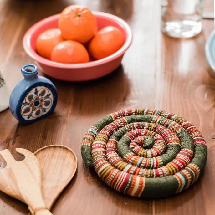 Spiral Spiced Heatable Trivet Large