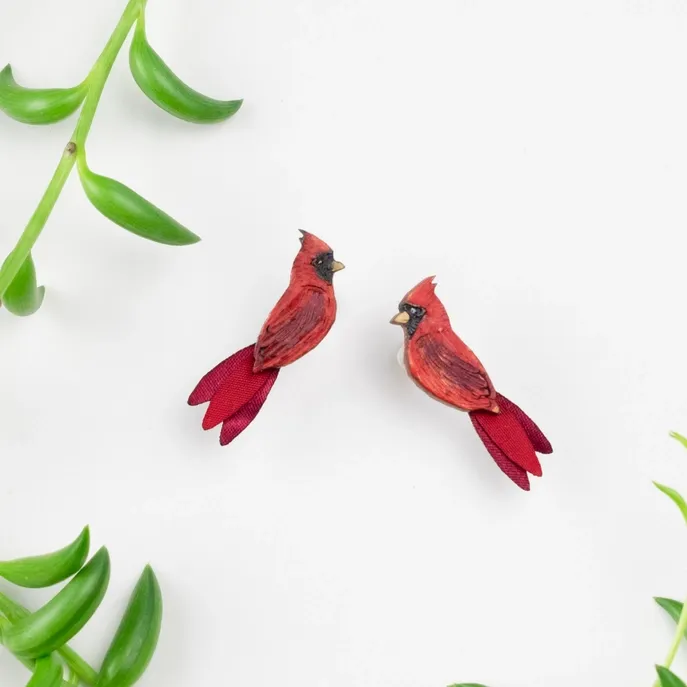 Cardinal Gourd Post Earrings