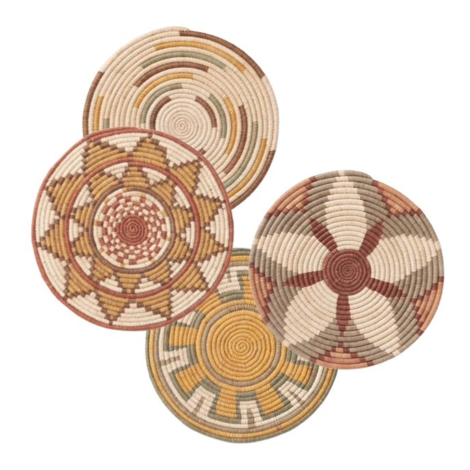 Raffia &amp; Banana Leaf Basket Trivet