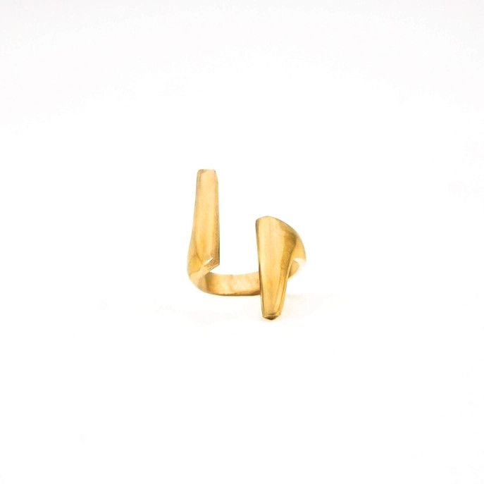 Taa Adjustable Brass Ring