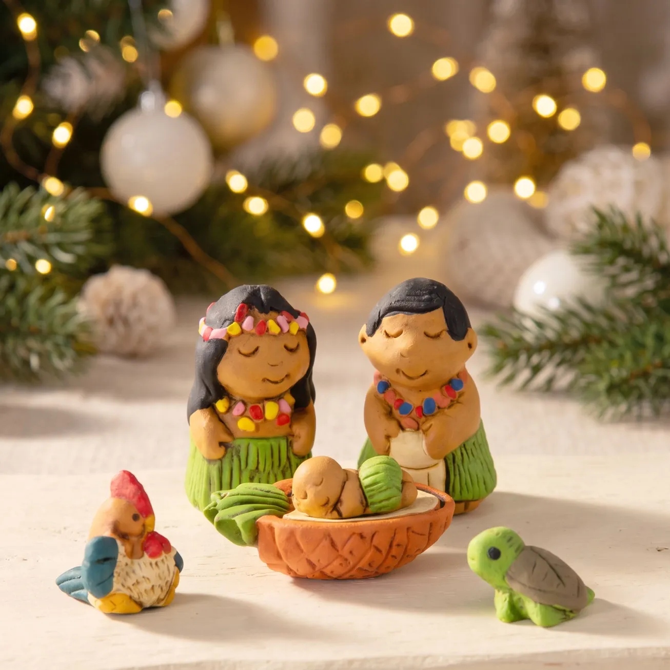 Hawaiian Miniature Ceramic Nativity Set of 6