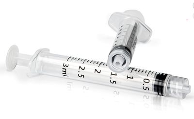 3ml-Reconstitution Syringe (5) and 20 Gauge Needles (8)