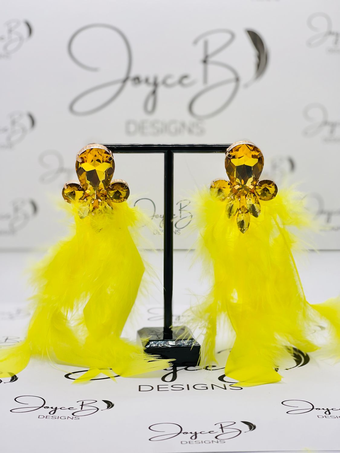 Golden Fleur de Feather