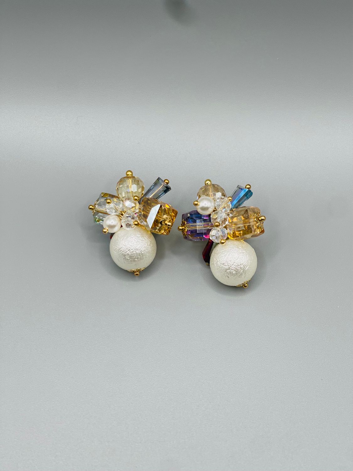 ​Whimsical Pearl and Crystal Burst