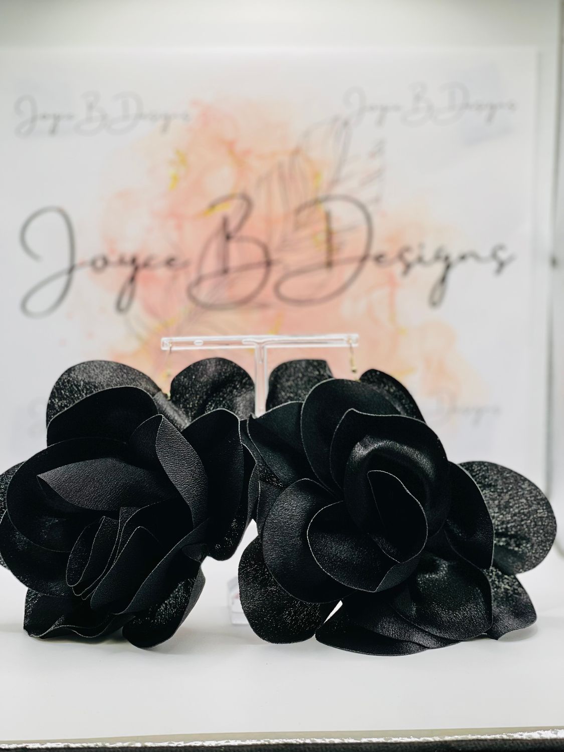 Noir Petals