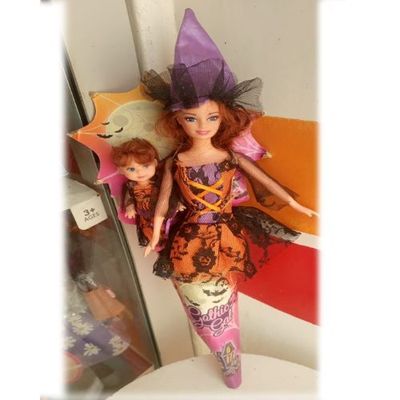 Poupée Cone Mère fille en Tenue de vampire