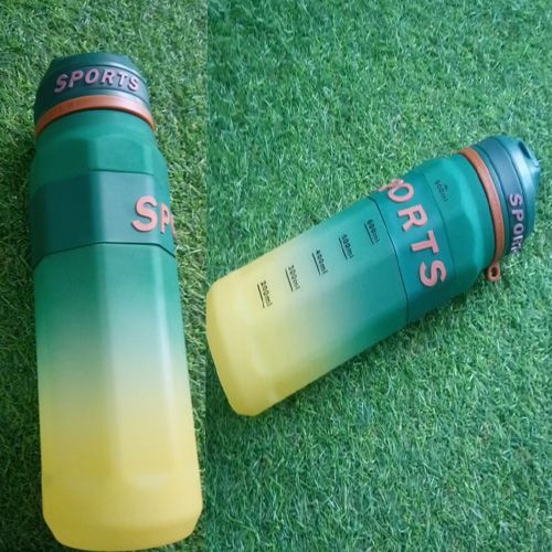 Bouteille d'eau 900ml Coloris Vert Jaune