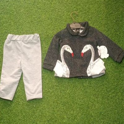 Ensemble Pull et Pantalon Noir Gris Ensemble Pull et Pantalon Noir Gris