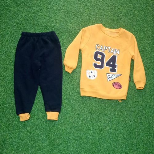 Ensemble Pull et Pantalon Jaune Noir Ensemble Pull et Pantalon Jaune Noir