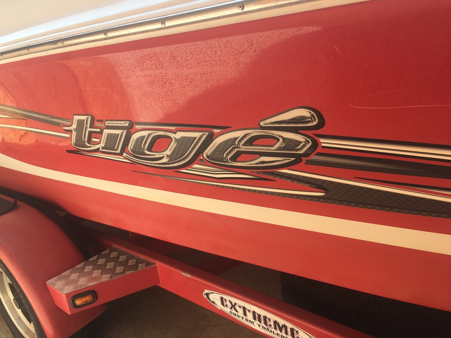 Domed Tige Hull Decal 2007