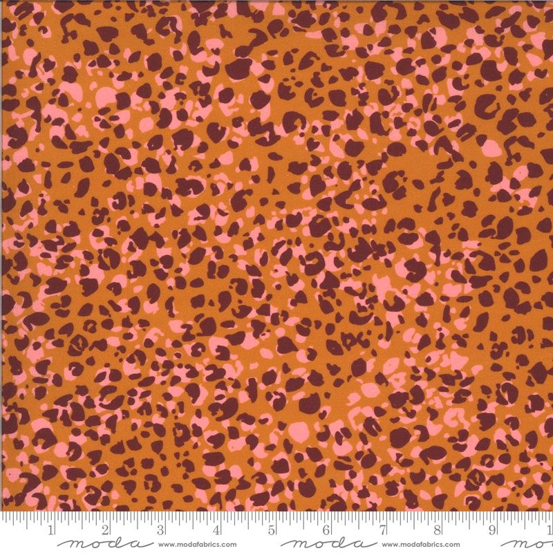 Kasada - Animal Amber 11865-13 by Crystal Manning from Moda Fabrics