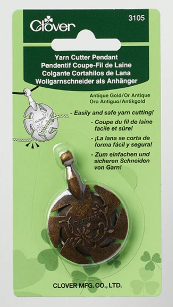 Clover Yarn Cutter Pendant - Antique Gold