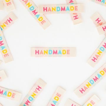 Sarah Hearts Premium Woven Labels - &quot;Handmade&quot; - 8 pack
