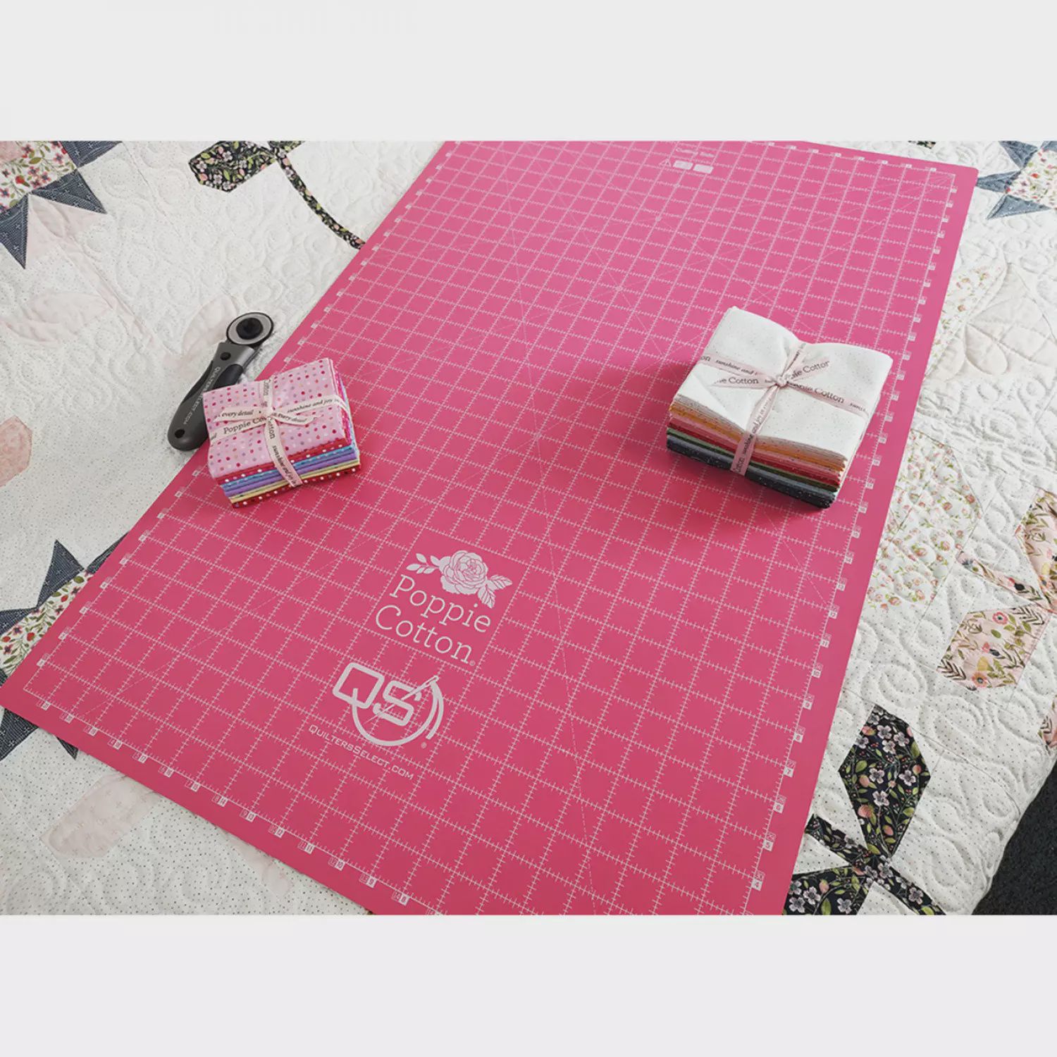 Poppie Cotton - Pink Dual Side Cutting Mat - 22&quot; x 34&quot;