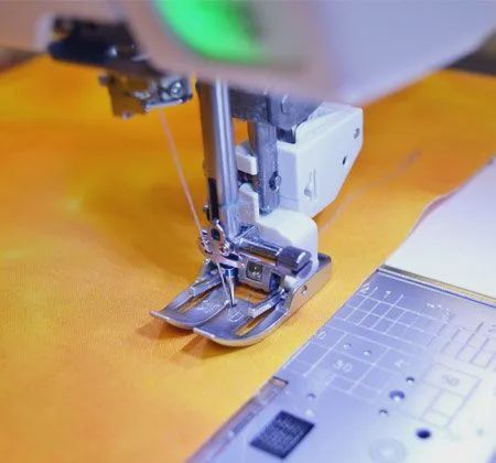 Acufeed Straight Stitch Foot - 9mm