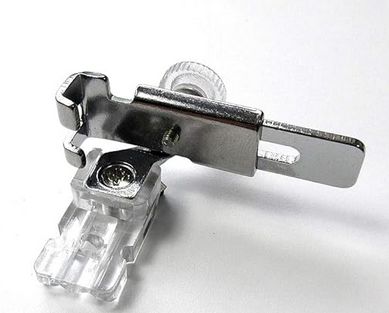 Adjustable Concealed Zipper Foot, Low Shank