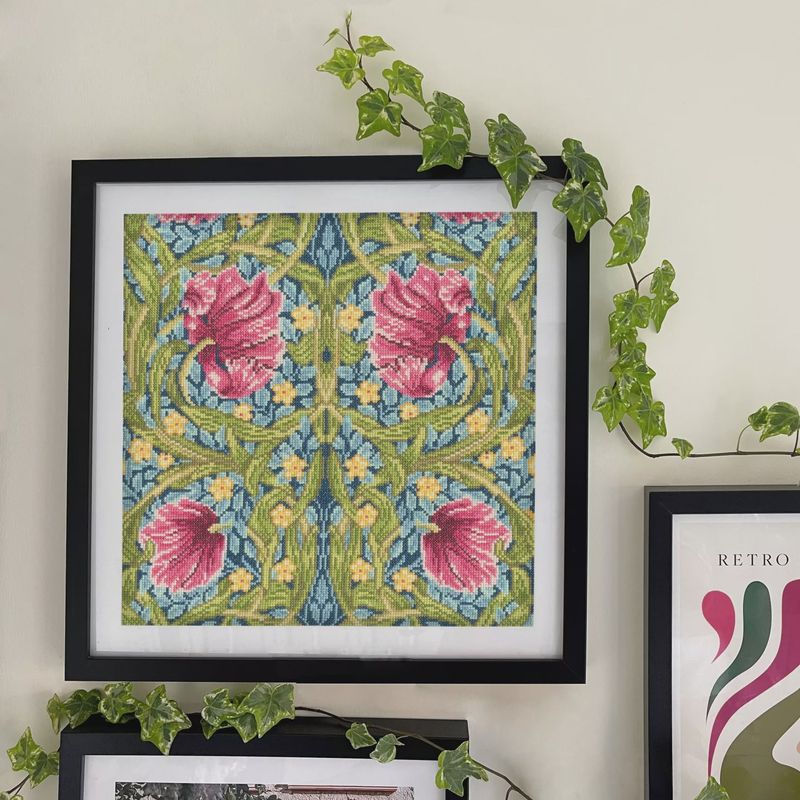 Pimpernel by William Morris