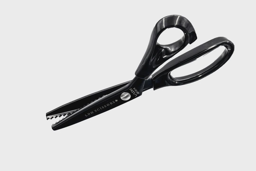 LDH Midnight Edition Lightweight Pinking Shears