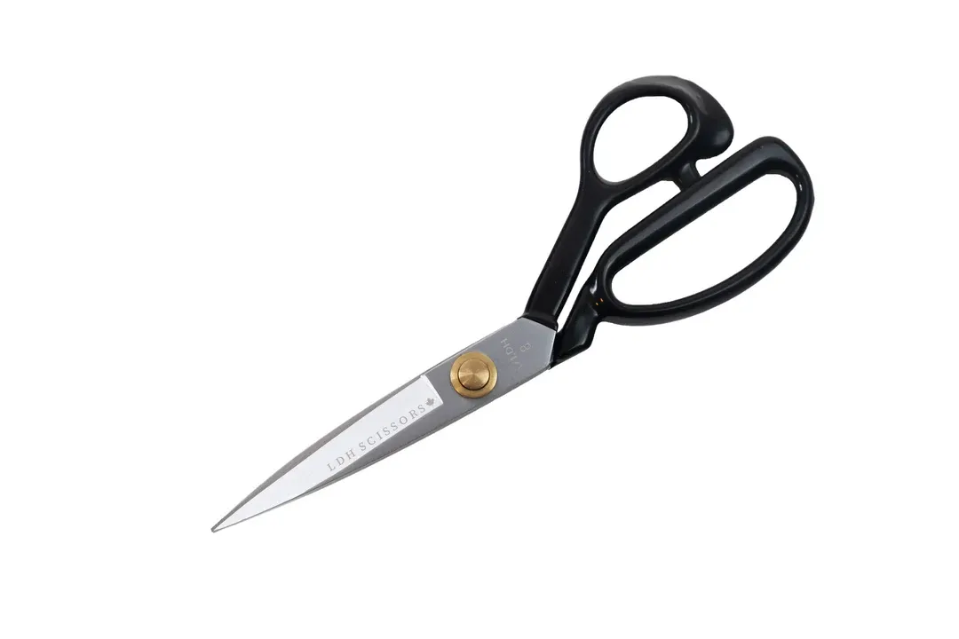 Traditional Fabric Shears 8"