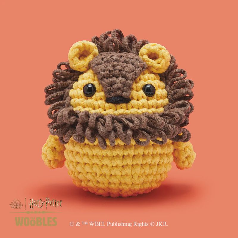 The Woobles Gryffindor™ Lion Crochet Kit