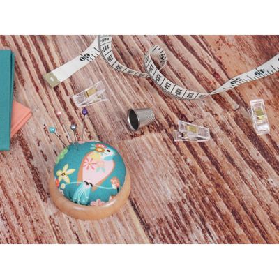 SEW TASTY Wooden Base Pincushion - 1 pc