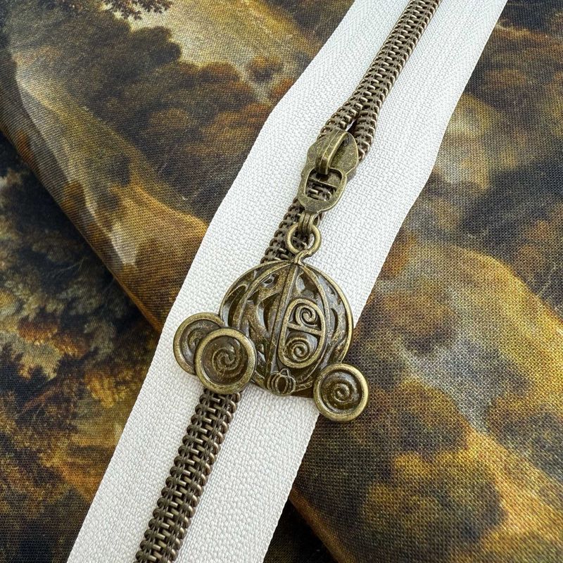 Fairytale Carriage Zipper Pull #5