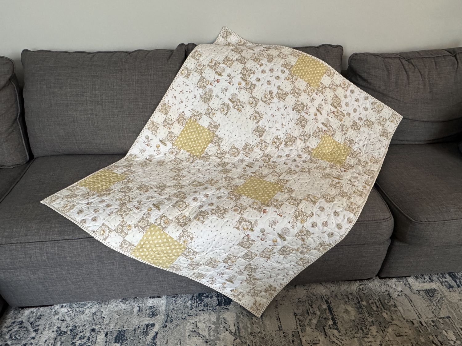 Daisies and Duckies - Nine Plus One Crib Quilt Kit (42" x 54")