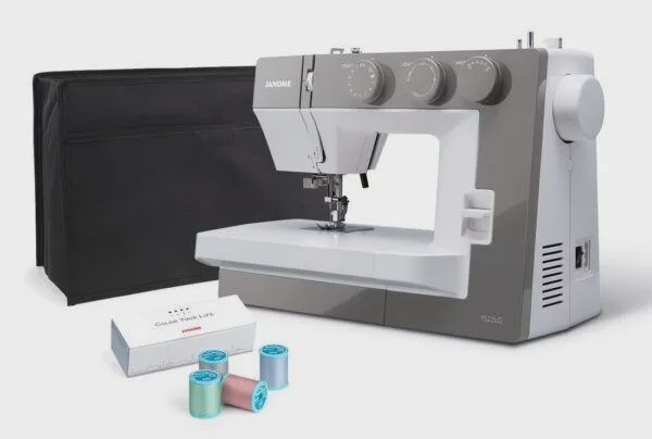 Janome 1522 | New Colours!