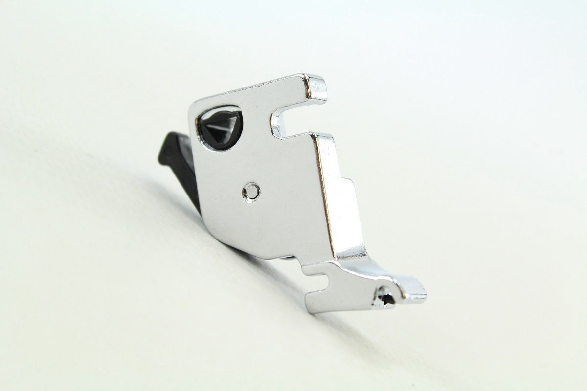 Janome Presser Foot Holder 7mm High Shank (863819009)