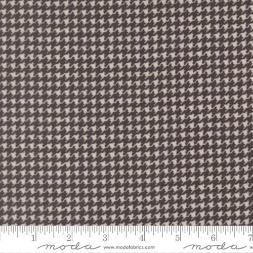 Flannel Gatherings Basics | Hounds Tooth in Titanium 49340-26F | by Primitive Gatherings for Moda