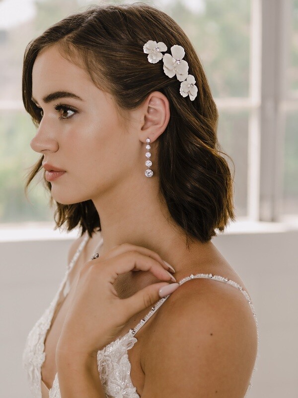 AFFRODABLE RHINESTONE EARRINGS