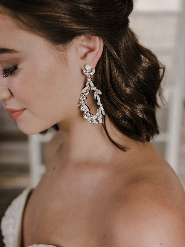 OPAL &amp; RHINESTONE EARRINGS