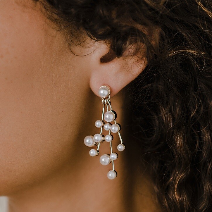 PEARL EARRINGS