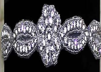 Circle Rhinestones Center Garter