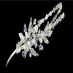SIDE ACCENT with Swarowski rhinestone crystal bead & pearls