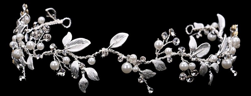 Elegant bridal headband-hair vine