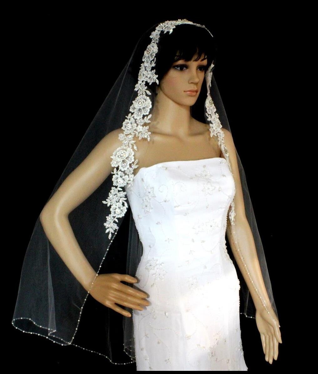 Mantilla with a difference!!